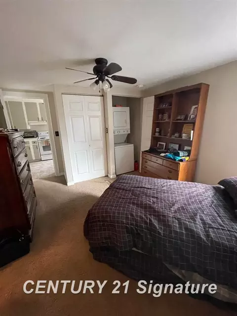 306 E Maple, Holly, MI 48442 photo 18