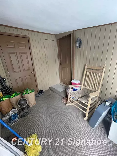 306 E Maple, Holly, MI 48442 photo 20