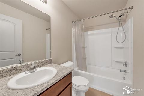 2109 Carson Ln, Monroe, MI 48162 photo 33