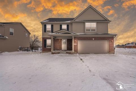 2109 Carson Ln, Monroe, MI 48162 photo 1