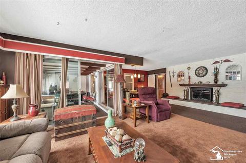416 Cole Rd, Monroe, MI 48162 photo 9