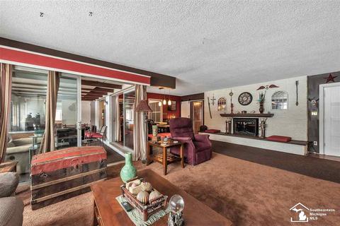 416 Cole Rd, Monroe, MI 48162 photo 10