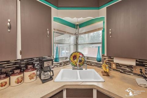 416 Cole Rd, Monroe, MI 48162 photo 18