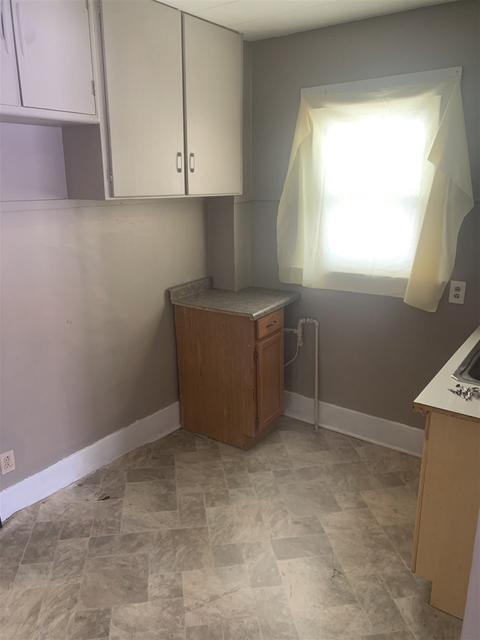 615 Freeman, Flint, MI 48507 photo 4