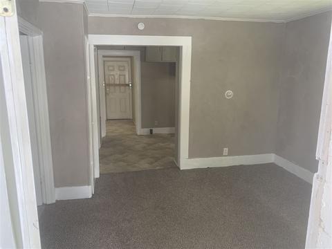 615 Freeman, Flint, MI 48507 photo 3