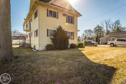 203 E Church, Capac, MI 48014 photo 4