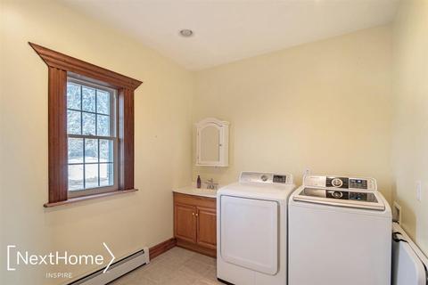 833 E Main, Flushing, MI 48433 photo 10
