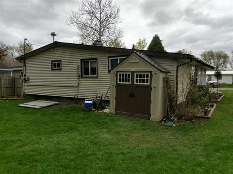 709 Nafus, Owosso, MI 48867 photo 2