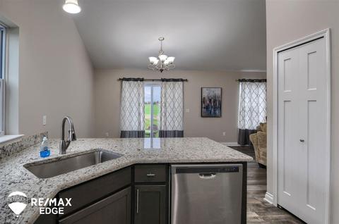 10238 Hunt, Davison, MI 48423 photo 10