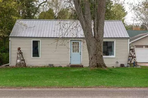 905 Chatterton, Gladwin, MI 48624 photo 25