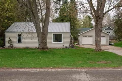 905 Chatterton, Gladwin, MI 48624 photo 4