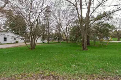 905 Chatterton, Gladwin, MI 48624 photo 28