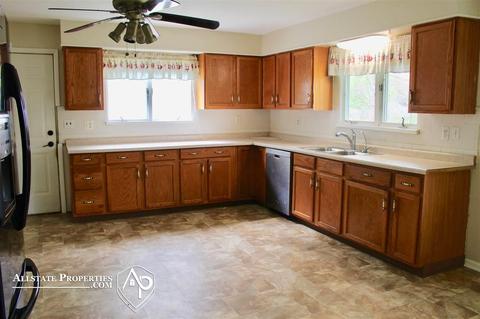 3136 E Lk, Clio, MI 48420 photo 9