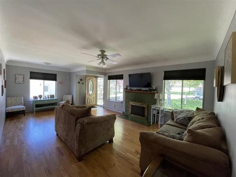 424 Joyce Dr, Flushing, MI 48433 photo 24