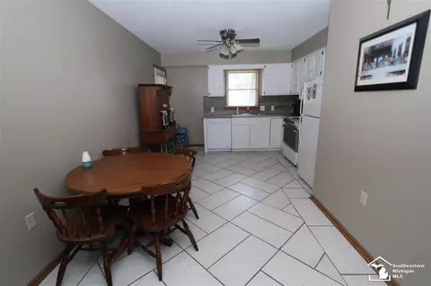 33 E Willow, Monroe, MI 48162 photo 11
