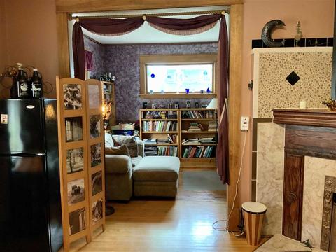 615 E 2nd St, Flint, MI 48503 photo 7