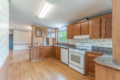 3484 E Pierson Rd, Flint, MI 48506 photo 6