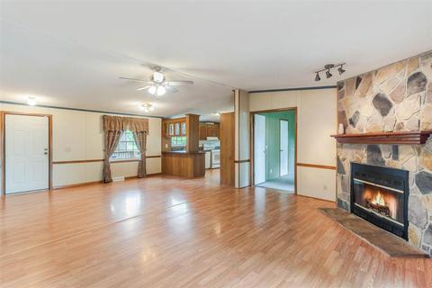 3484 E Pierson Rd, Flint, MI 48506 photo 5