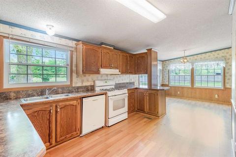 3484 E Pierson Rd, Flint, MI 48506 photo 7
