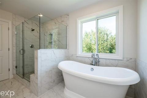 17127 Crittenden, Macomb, MI 48044 photo 26