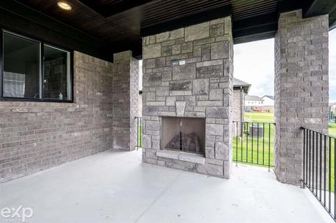 17127 Crittenden, Macomb, MI 48044 photo 38