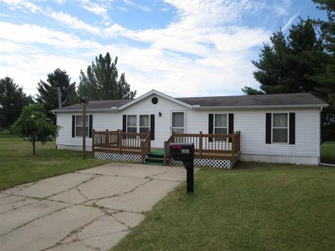 4895 W M 18, Gladwin, MI 48624 photo 2