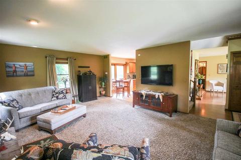 8379 E Potter Rd, Davison, MI 48423 photo 3