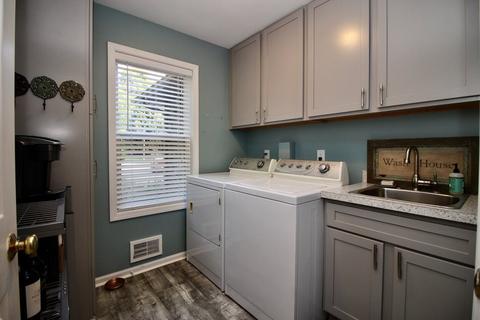 718 Shady Brook Ln, Flushing, MI 48433 photo 16
