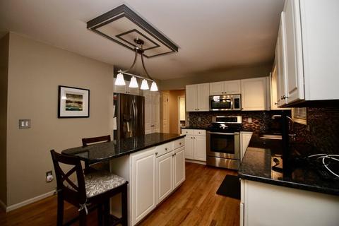 718 Shady Brook Ln, Flushing, MI 48433 photo 13