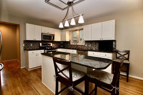 718 Shady Brook Ln, Flushing, MI 48433 photo 11