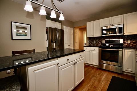 718 Shady Brook Ln, Flushing, MI 48433 photo 15