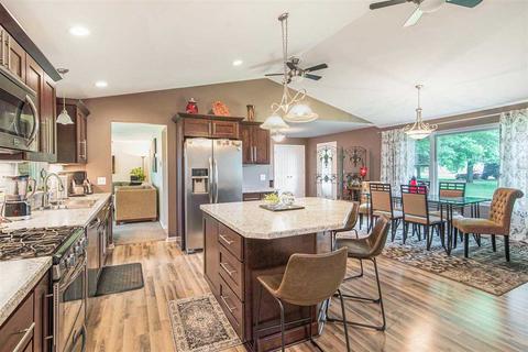 10300 Bancroft, Bancroft, MI 48414 photo 6