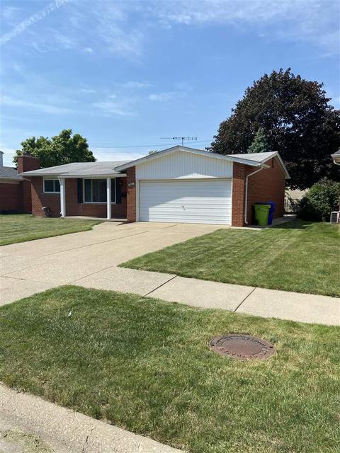 18631 Bittersweet, Fraser, MI 48026 photo 1