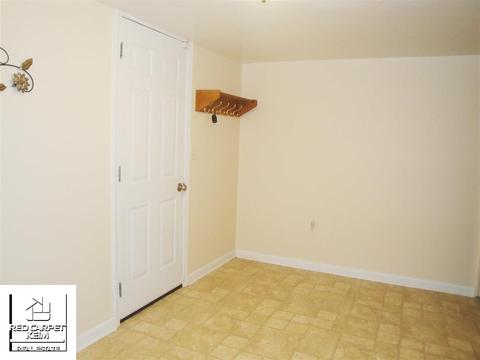 12421 E Carpenter Rd, Davison, MI 48423 photo 15