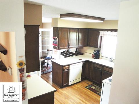 12421 E Carpenter Rd, Davison, MI 48423 photo 4