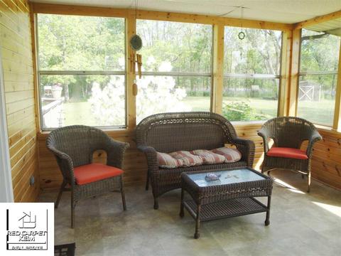 12421 E Carpenter Rd, Davison, MI 48423 photo 7