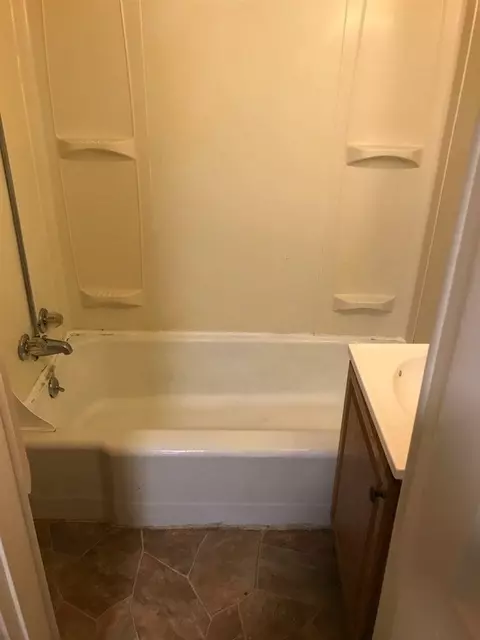 701 Center, Bay City, MI 48708 photo 10