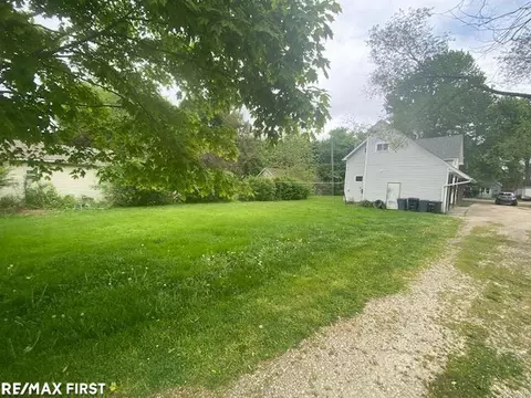 103 S Neeper, Capac, MI 48014 photo 5