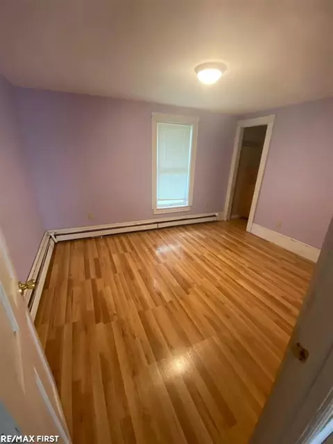 103 S Neeper, Capac, MI 48014 photo 7