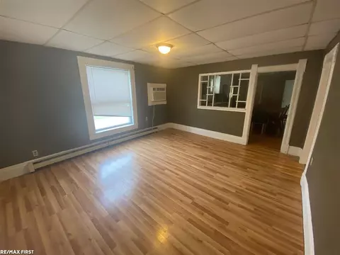 103 S Neeper, Capac, MI 48014 photo 6