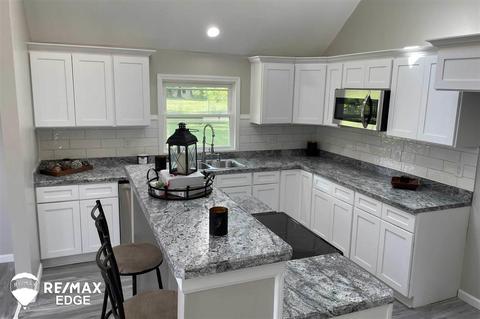 9498 Hubbard Rd, Davison, MI 48423 photo 14