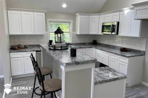 9498 Hubbard Rd, Davison, MI 48423 photo 15