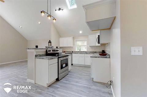 9498 Hubbard Rd, Davison, MI 48423 photo 6