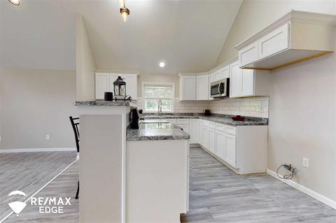 9498 Hubbard Rd, Davison, MI 48423 photo 12