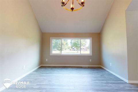 9498 Hubbard Rd, Davison, MI 48423 photo 18