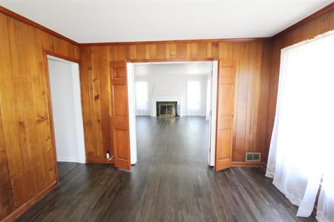 3515 Sunset Dr, Flint, MI 48503 photo 9