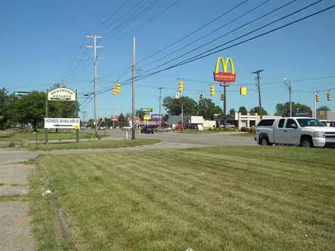 4184 Pierson, Flint, MI 48504 photo 2
