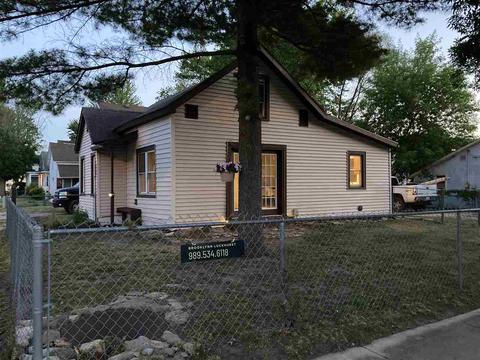 700 S Wenona, Bay City, MI 48706