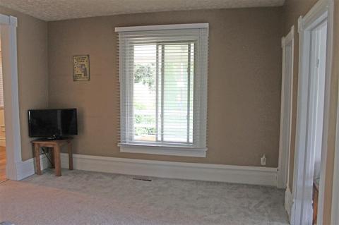 616 Lee St, Owosso, MI 48867 photo 9