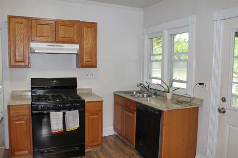 616 Lee St, Owosso, MI 48867 photo 6